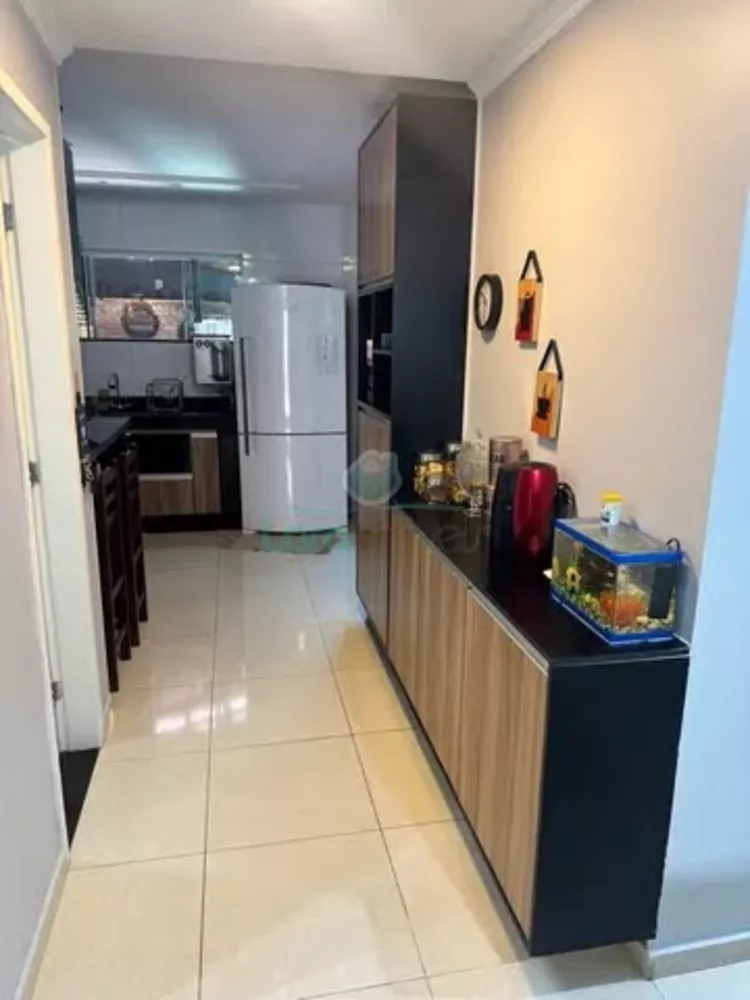 Casa à venda com 3 quartos, 114m² - Foto 4