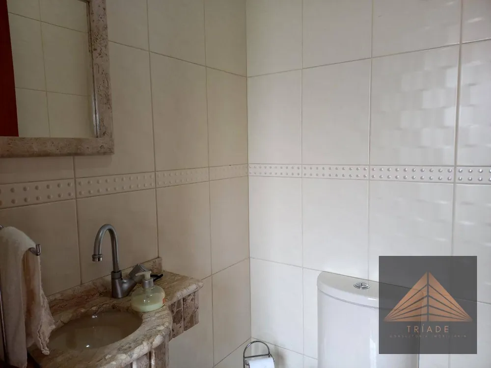 Casa, 3 quartos, 244 m² - Foto 3