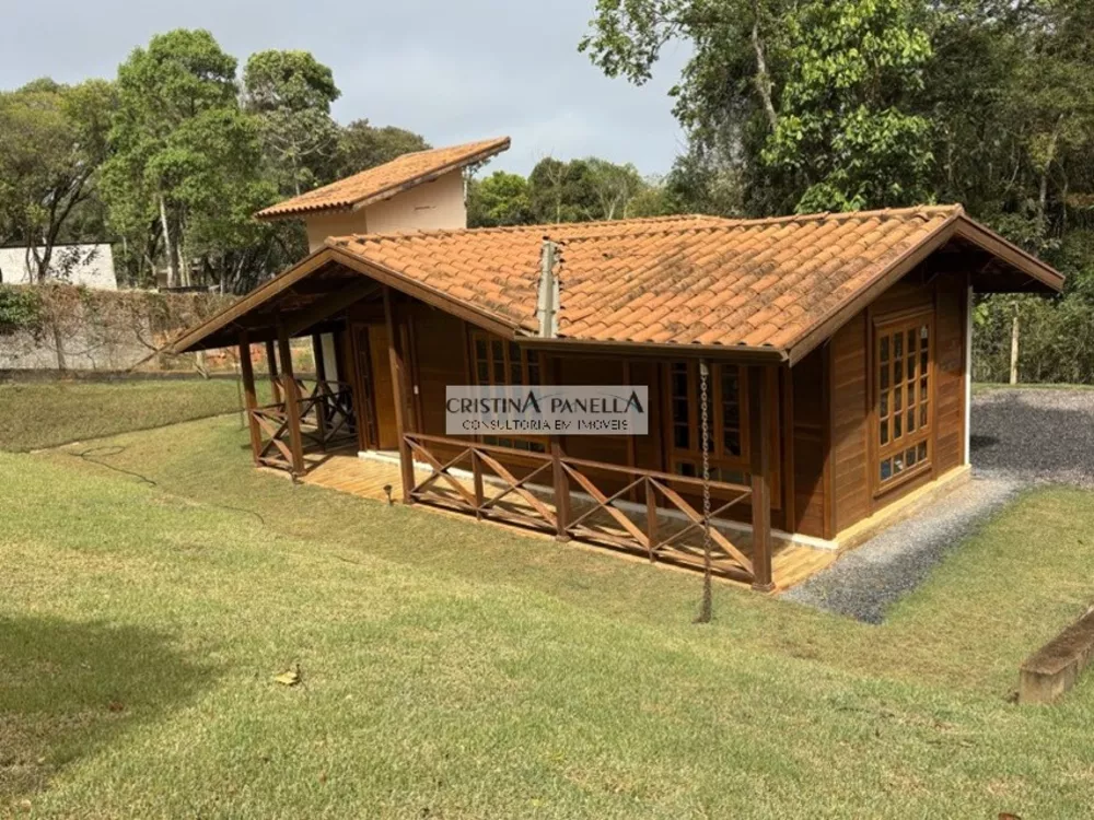 Chácara, 3 quartos, 1100 m² - Foto 1