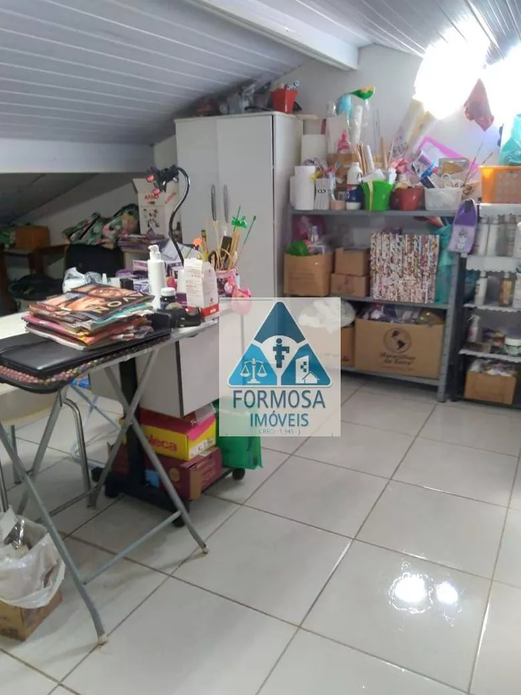 Casa à venda com 3 quartos, 2m² - Foto 3