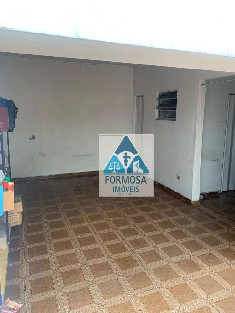 Casa à venda com 3 quartos, 200m² - Foto 4