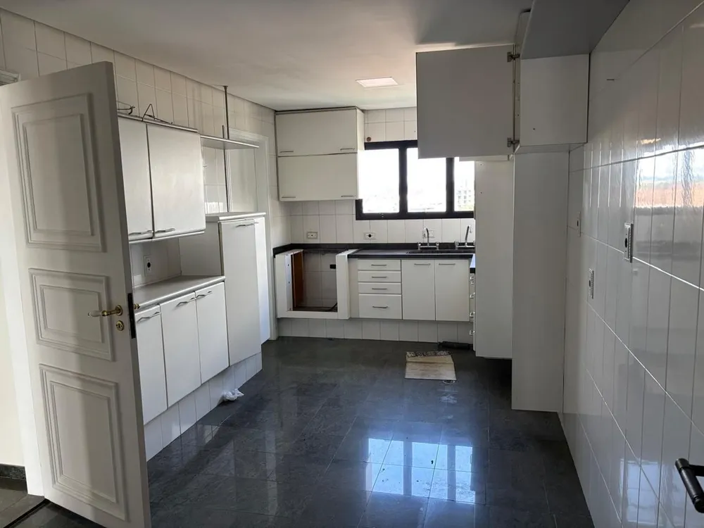 Apartamento, 3 quartos, 232 m² - Foto 5