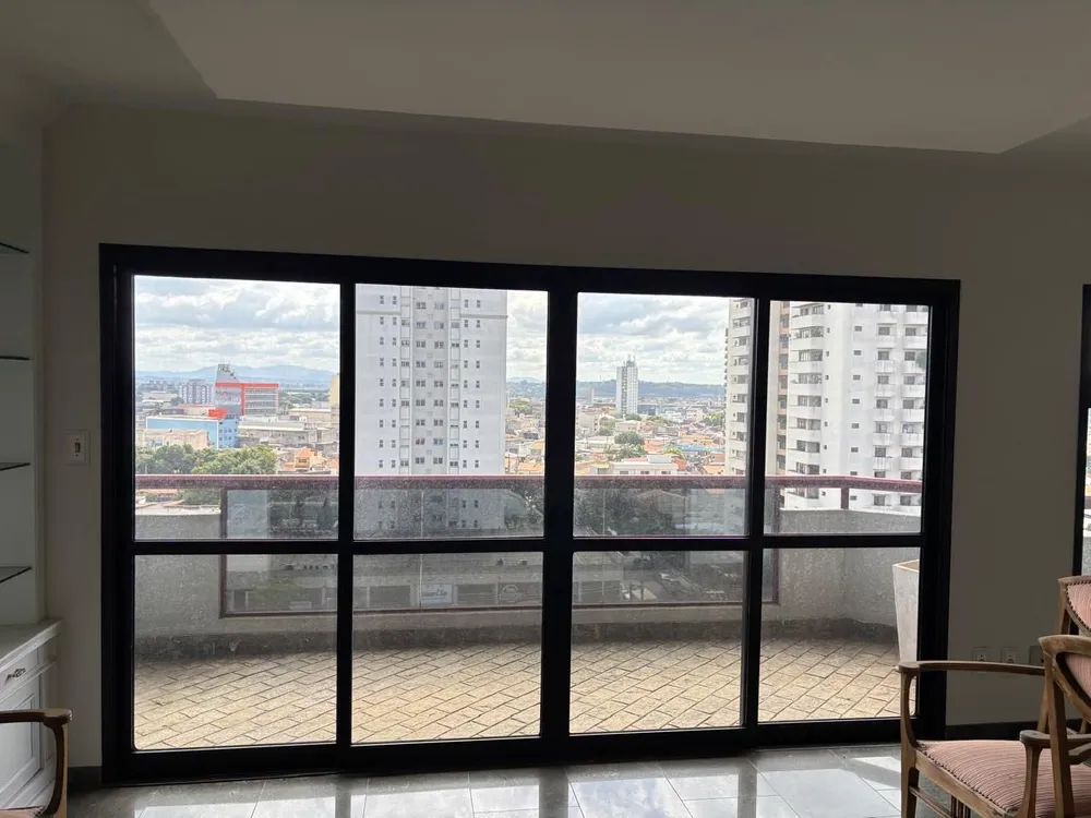 Apartamento, 3 quartos, 232 m² - Foto 4