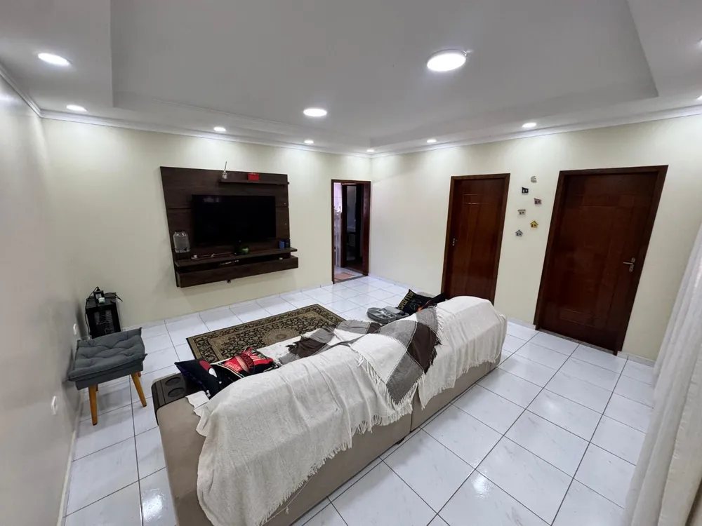 Chácara, 3 quartos, 1100 m² - Foto 4