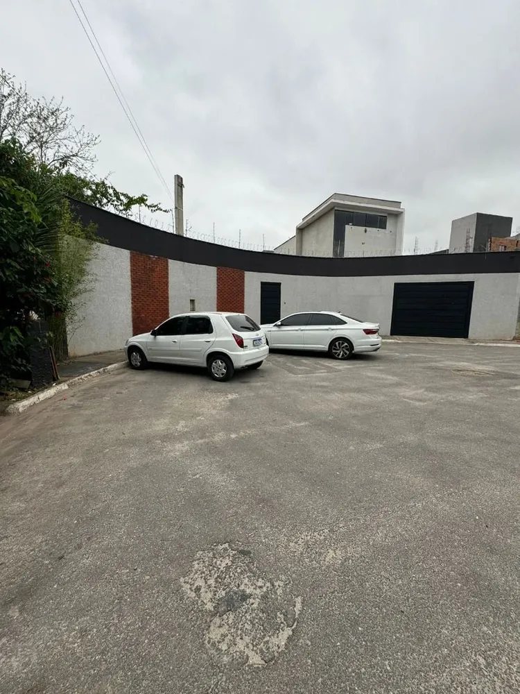 Casa, 2 quartos, 300 m² - Foto 1