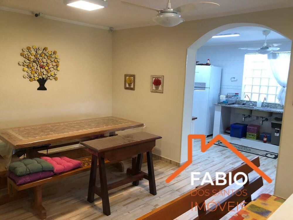 Chácara à venda com 6 quartos, 600m² - Foto 2