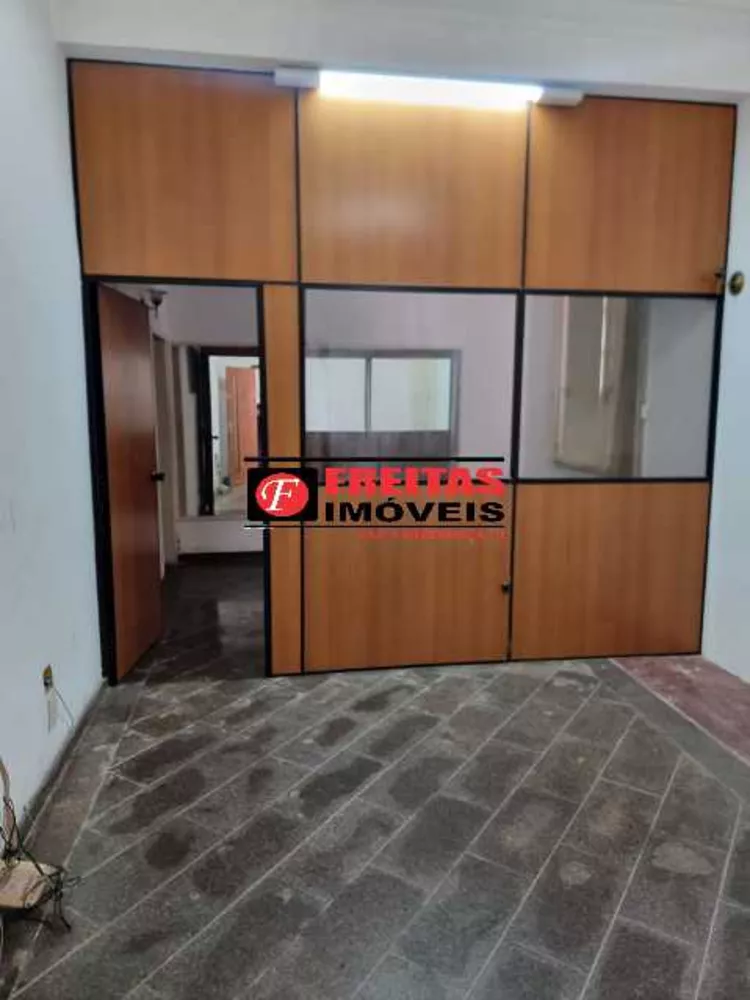 Casa, 16 quartos, 550 m² - Foto 2
