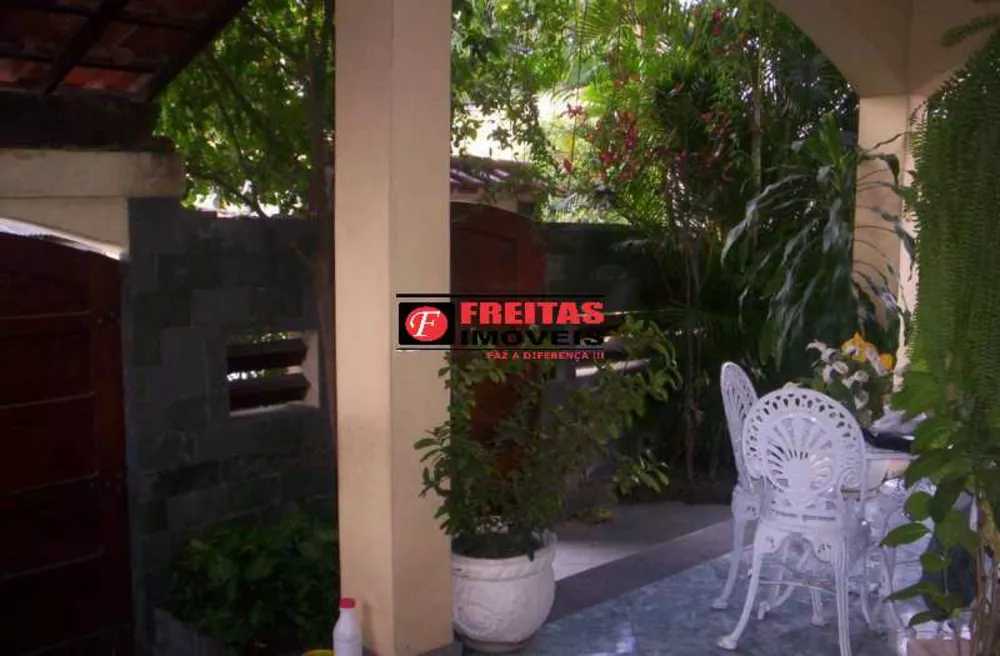 Casa, 4 quartos, 235 m² - Foto 13