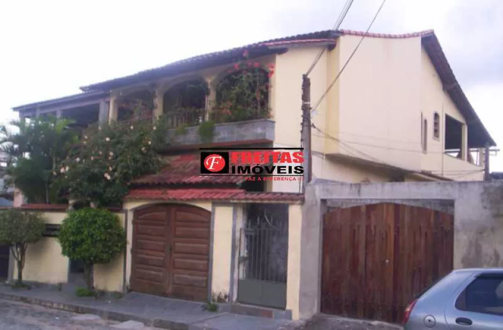 Casa, 4 quartos, 235 m² - Foto 2