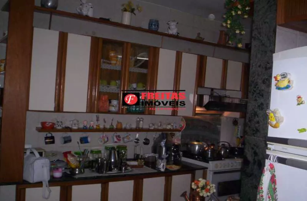 Casa, 4 quartos, 235 m² - Foto 11