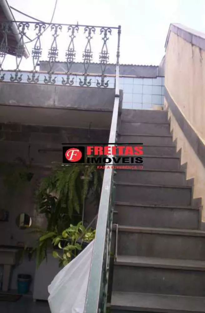 Casa, 4 quartos, 235 m² - Foto 21