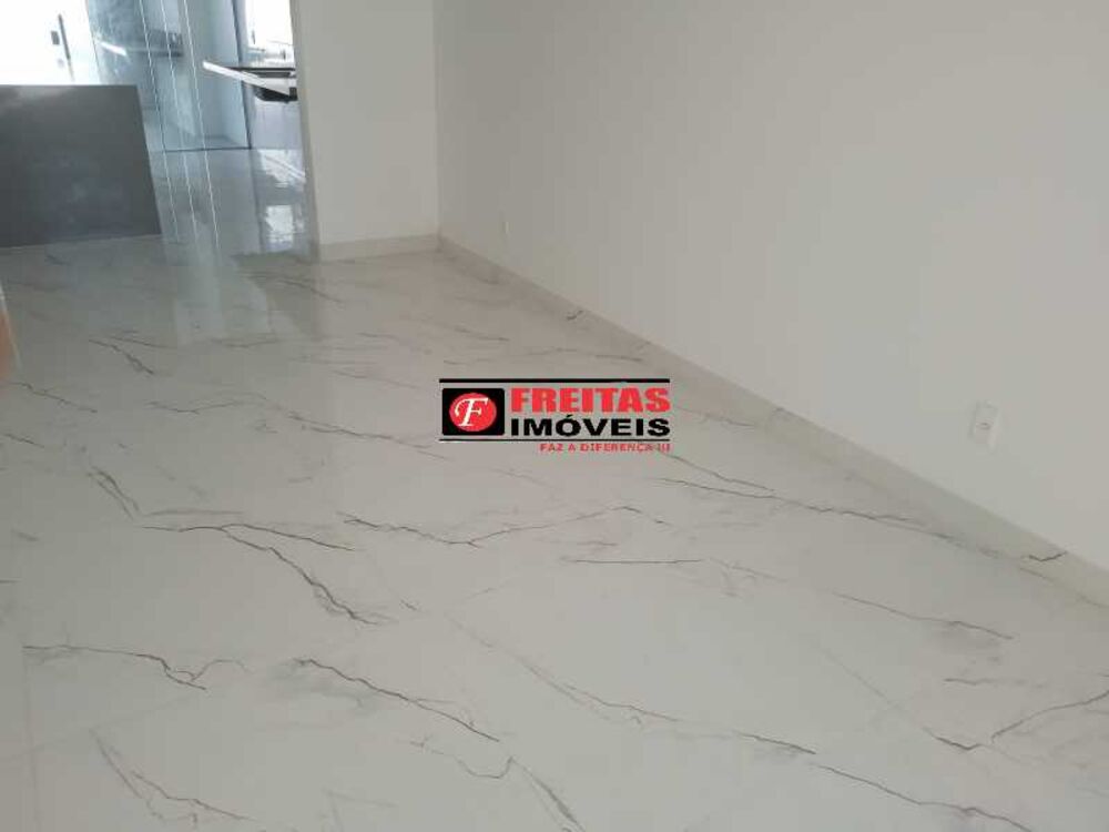 Casa, 3 quartos, 214 m² - Foto 3
