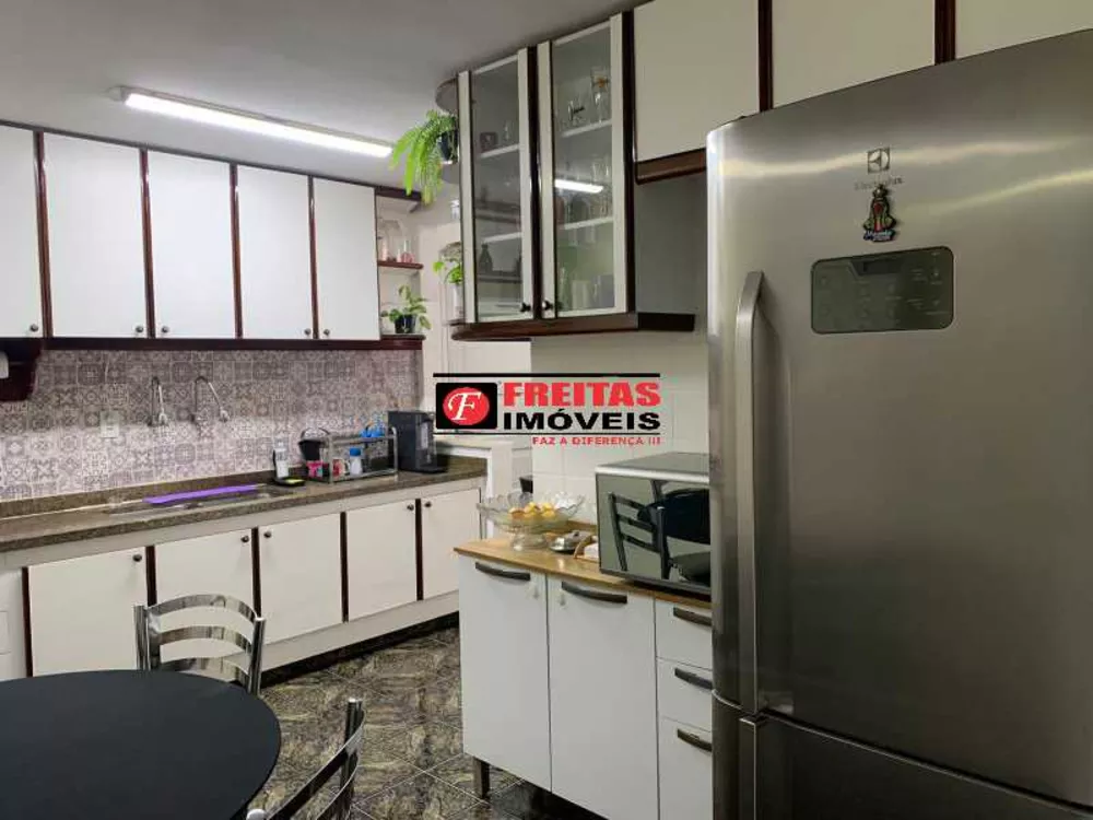 Apartamento, 3 quartos, 150 m² - Foto 11