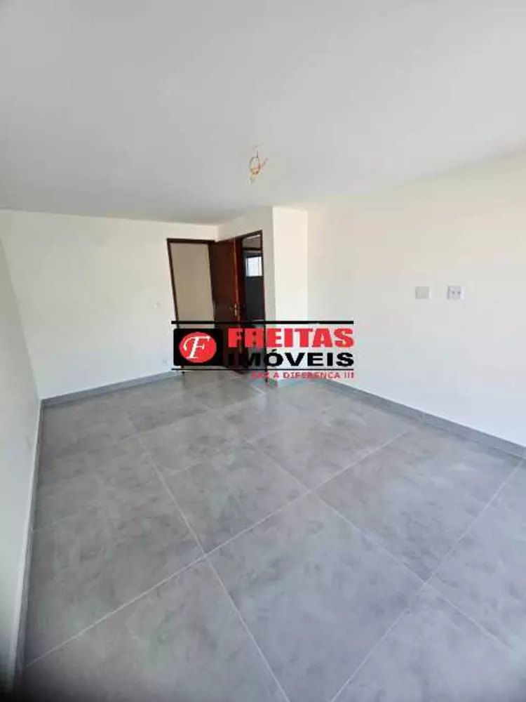 Casa, 4 quartos, 210 m² - Foto 6