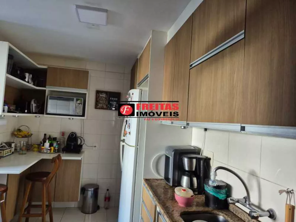 Apartamento, 3 quartos, 100 m² - Foto 2