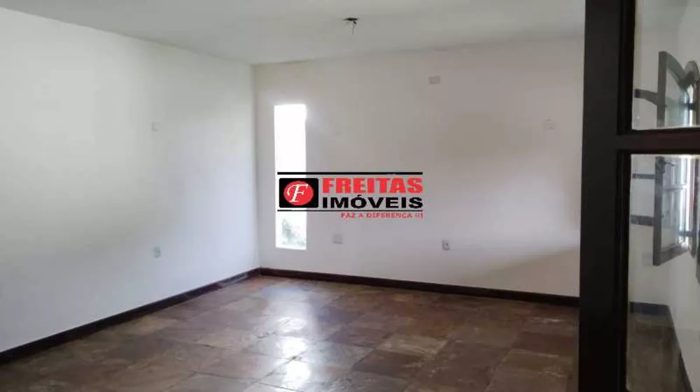 Casa, 4 quartos, 210 m² - Foto 7