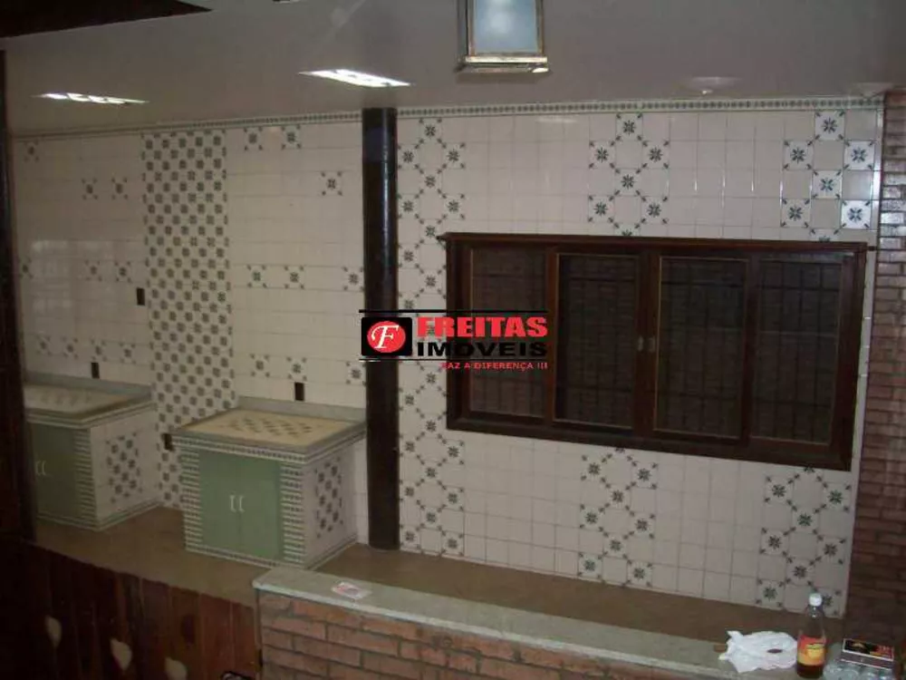 Casa, 3 quartos, 264 m² - Foto 13