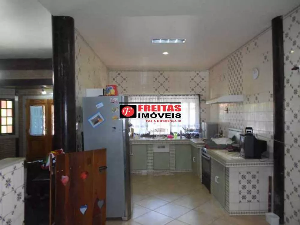 Casa, 3 quartos, 264 m² - Foto 17
