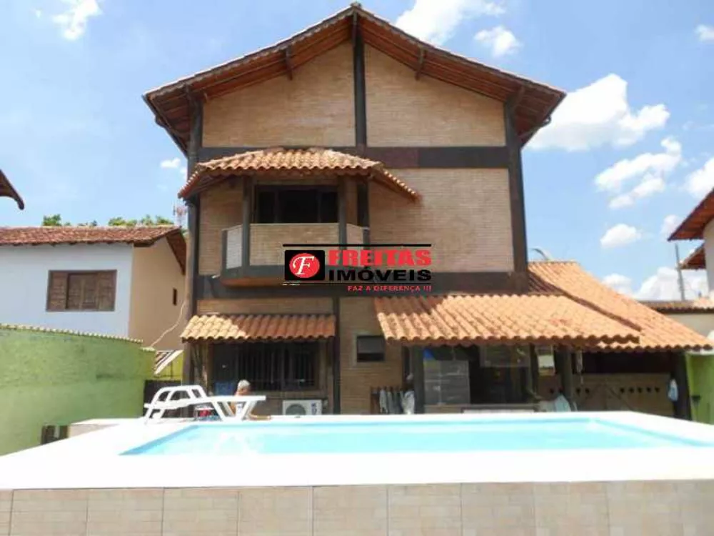 Casa, 3 quartos, 264 m² - Foto 4