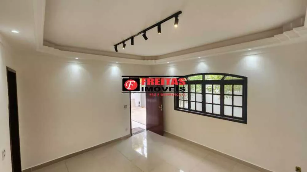 Casa, 2 quartos, 72 m² - Foto 8