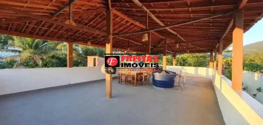 Casa, 6 quartos, 200 m² - Foto 15