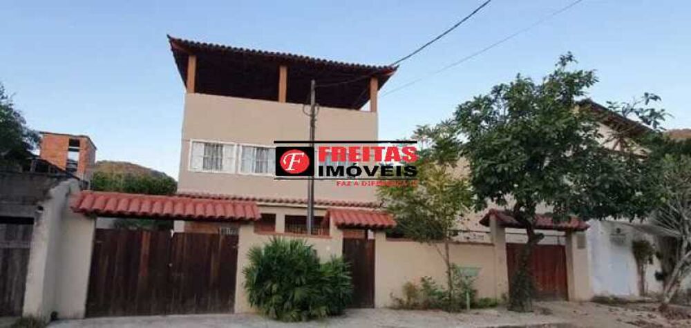 Casa, 6 quartos, 200 m² - Foto 1