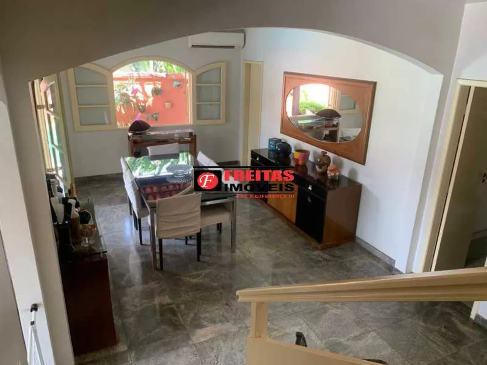 Casa, 4 quartos, 213 m² - Foto 8