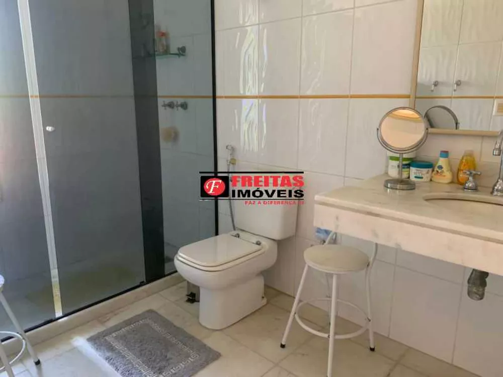 Casa, 4 quartos, 213 m² - Foto 12