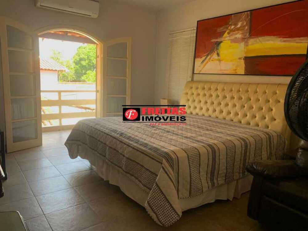 Casa, 4 quartos, 213 m² - Foto 9