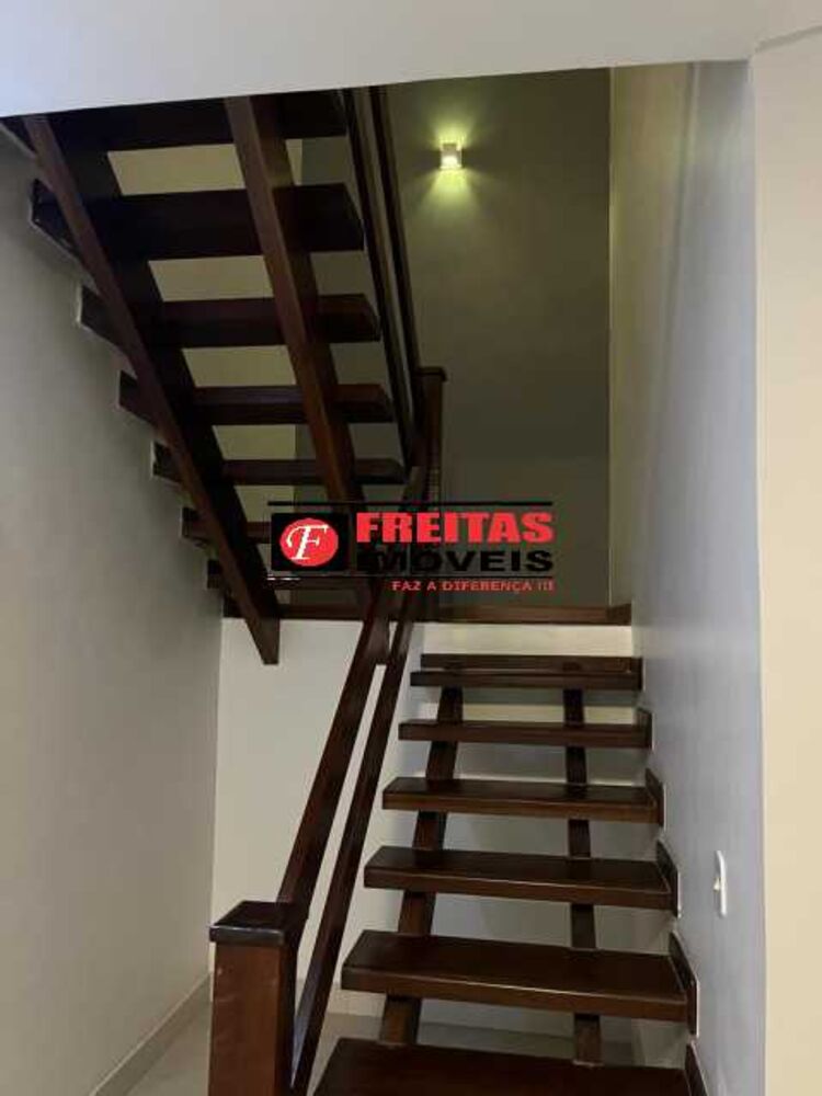 Casa, 3 quartos, 199 m² - Foto 8