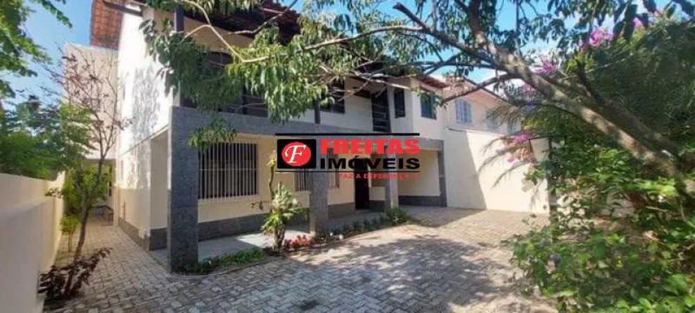 Casa, 6 quartos, 340 m² - Foto 1