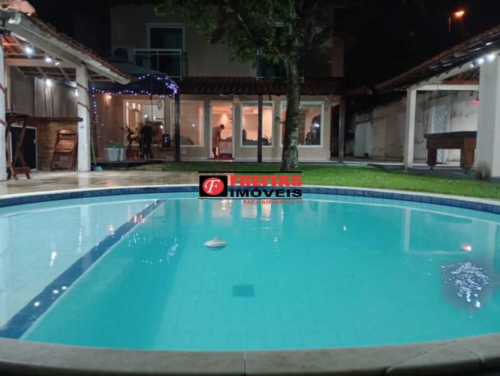 Casa, 3 quartos, 220 m² - Foto 5