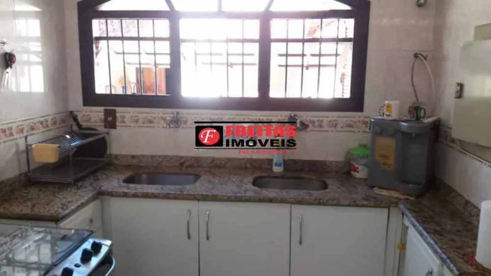 Casa, 3 quartos, 352 m² - Foto 12