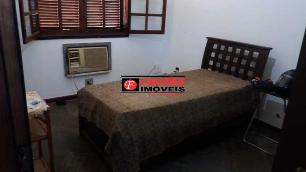 Casa, 3 quartos, 352 m² - Foto 1