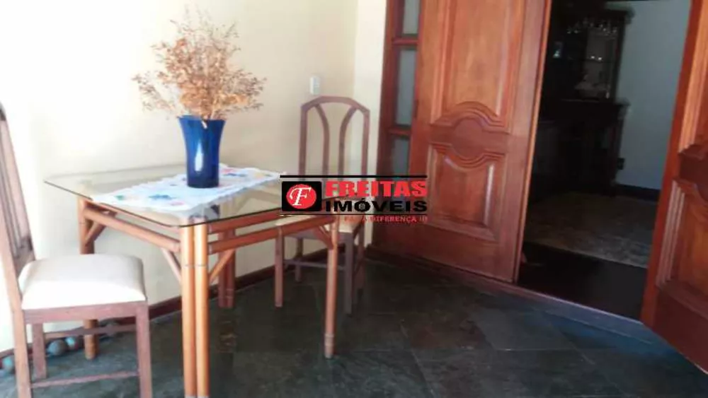 Casa, 3 quartos, 352 m² - Foto 19