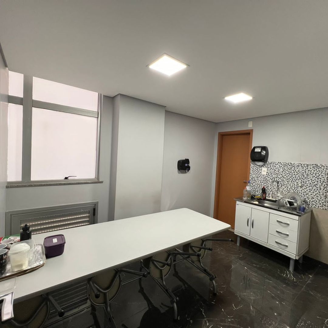 Imóvel Comercial Padrão à venda com 5 quartos, 157m² - Foto 13