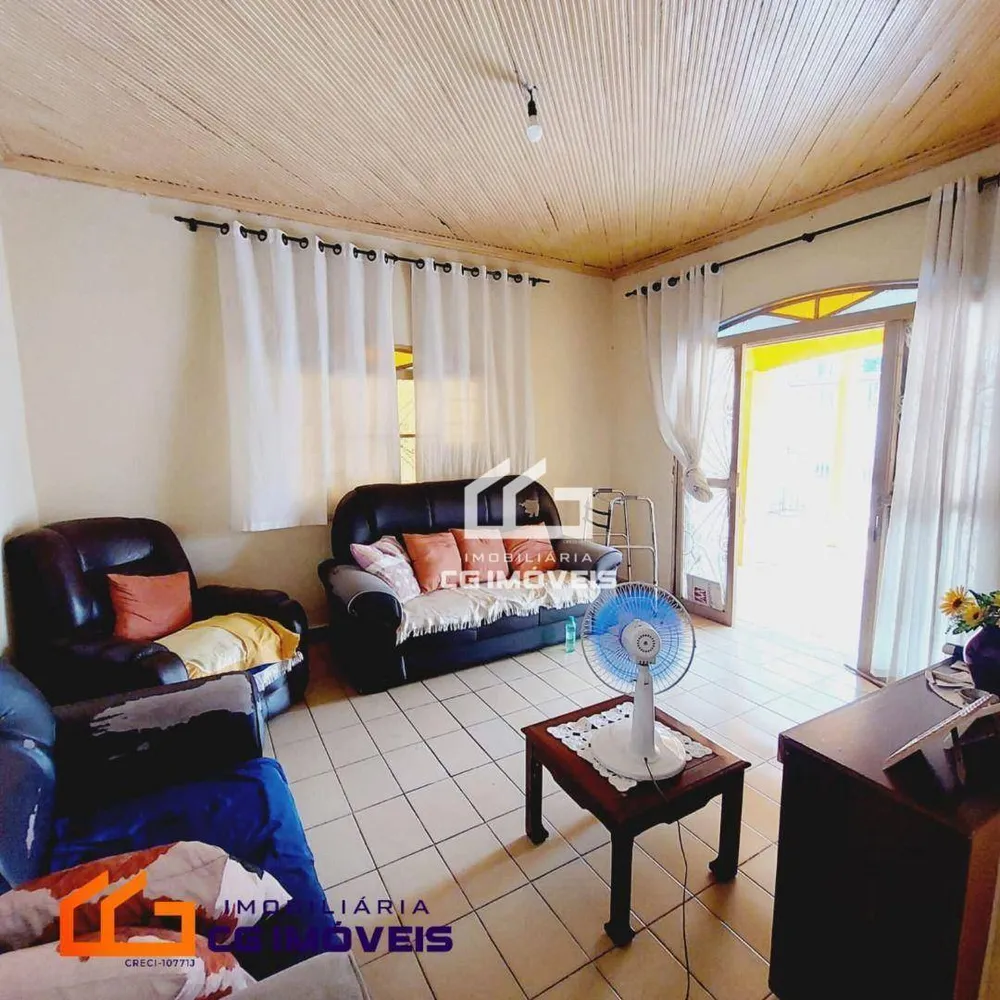 Casa, 3 quartos, 310 m² - Foto 4