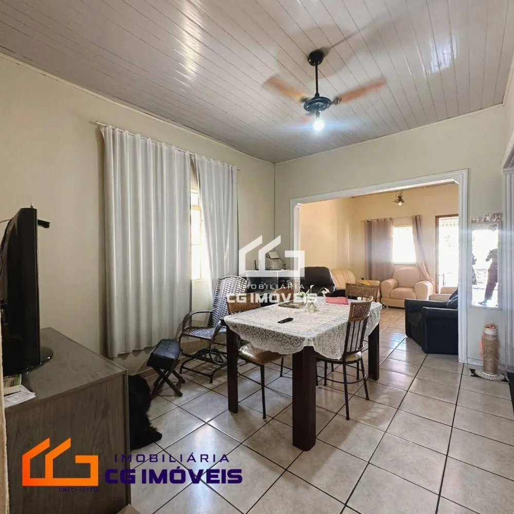 Casa, 3 quartos, 66 m² - Foto 4