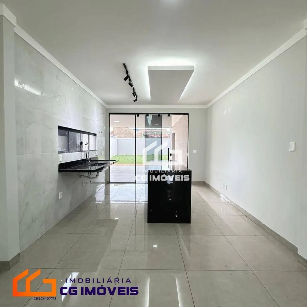 Casa, 3 quartos, 181 m² - Foto 3