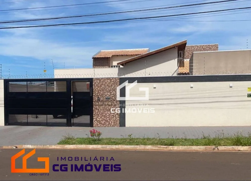 Casa, 3 quartos, 266 m² - Foto 1