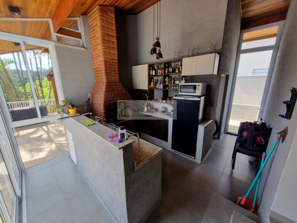 Casa de Condomínio à venda com 4 quartos, 1200m² - Foto 3