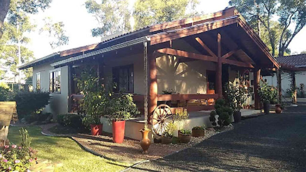 Chácara à venda com 1 quarto, 250m² - Foto 1