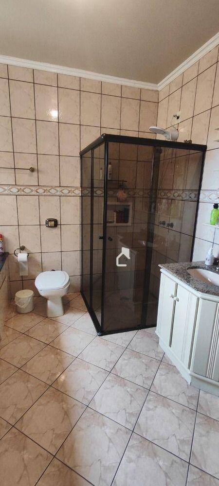 Sobrado à venda com 3 quartos, 450m² - Foto 11