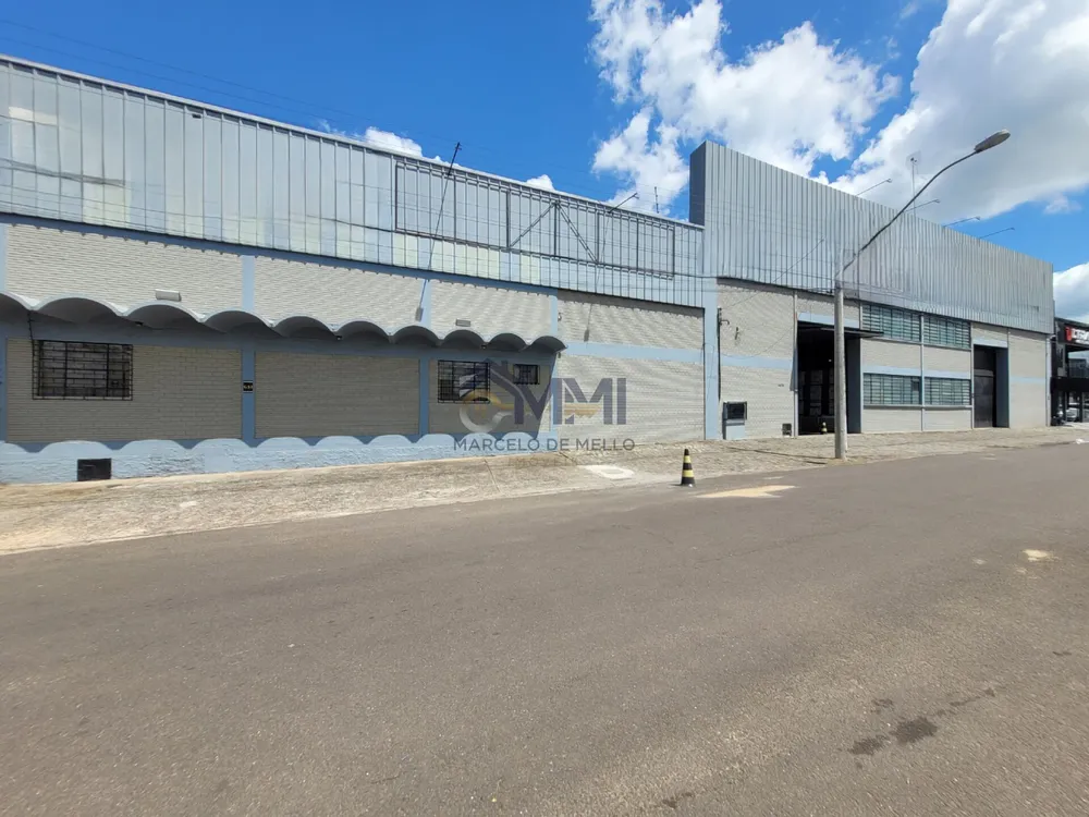 Loja-Salão, 2300 m² - Foto 2