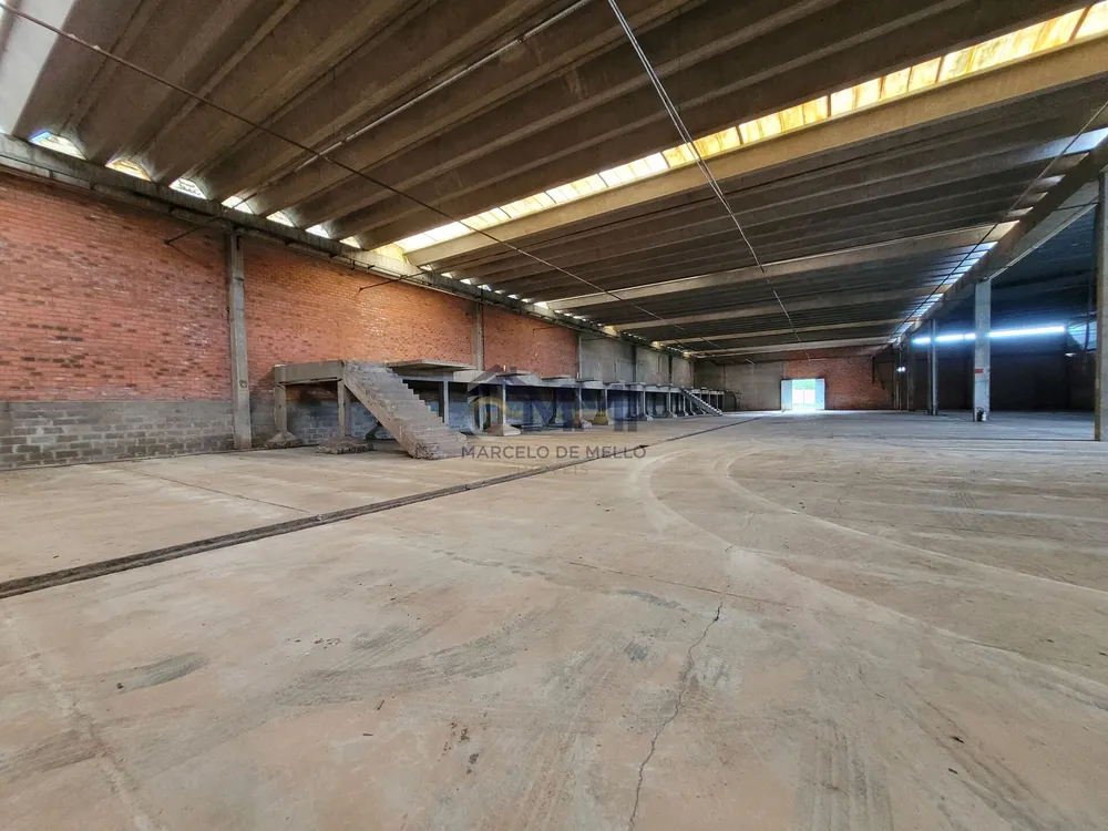 Depósito-Galpão, 2700 m² - Foto 1