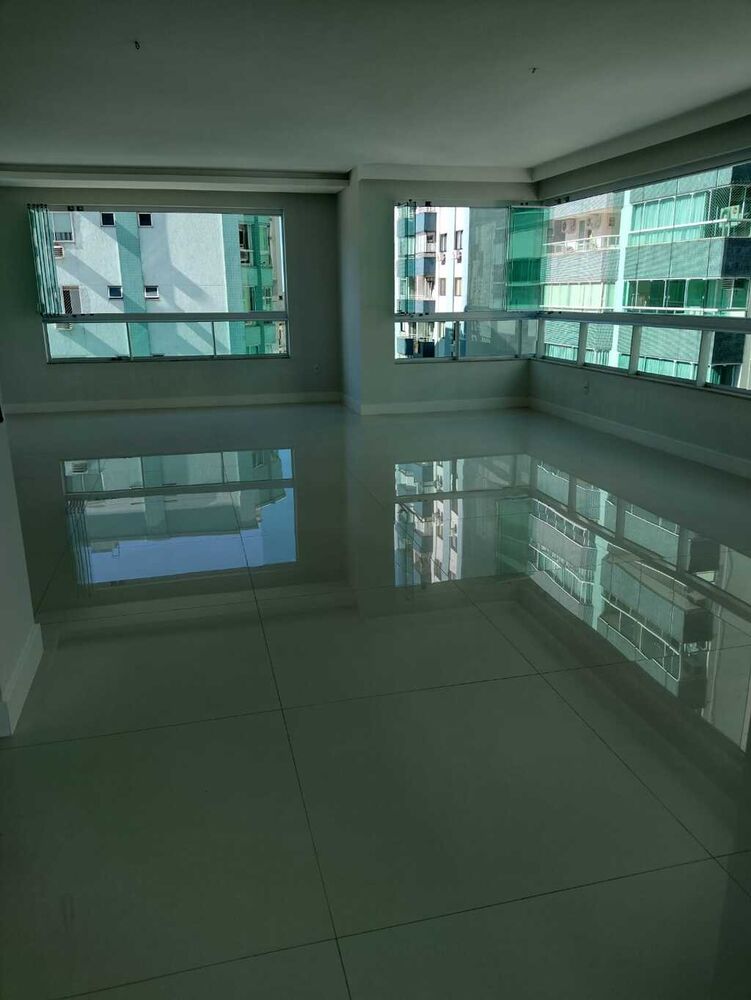 Apartamento, 3 quartos, 145 m² - Foto 2