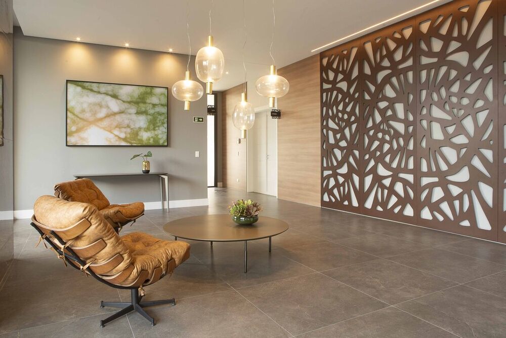 Apartamento à venda com 3 quartos, 121m² - Foto 1