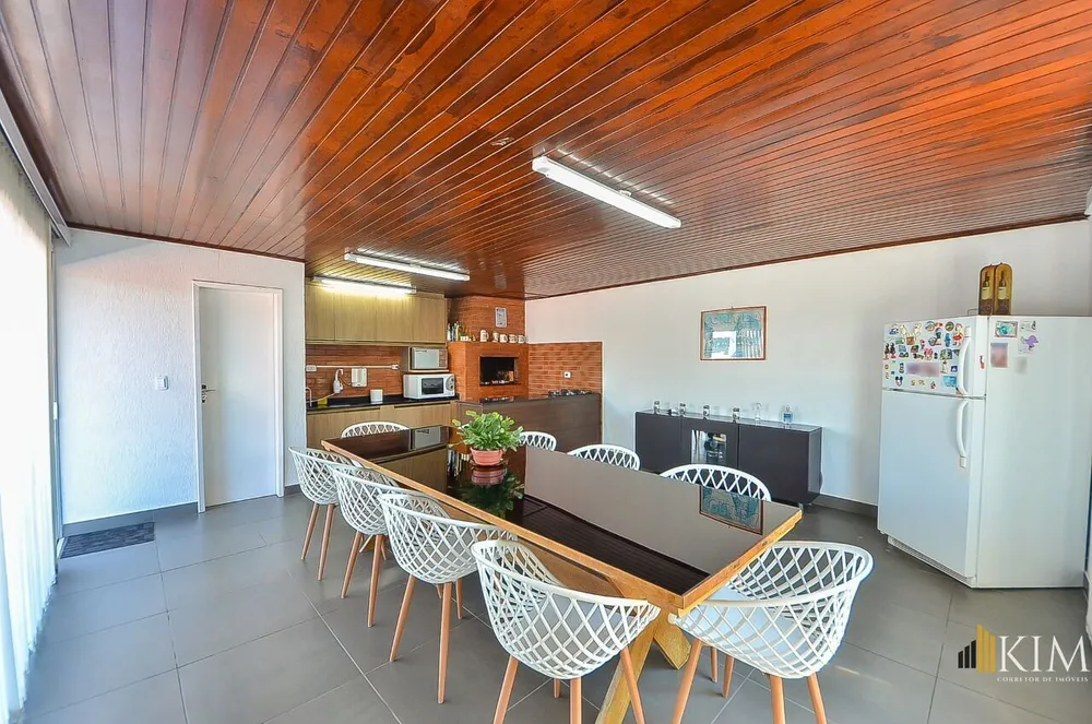 Casa, 3 quartos, 270 m² - Foto 4