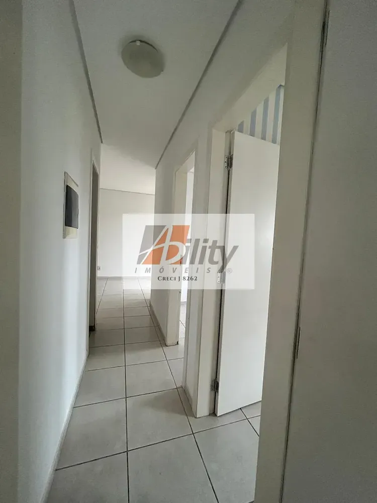 Apartamento, 3 quartos, 70 m² - Foto 2