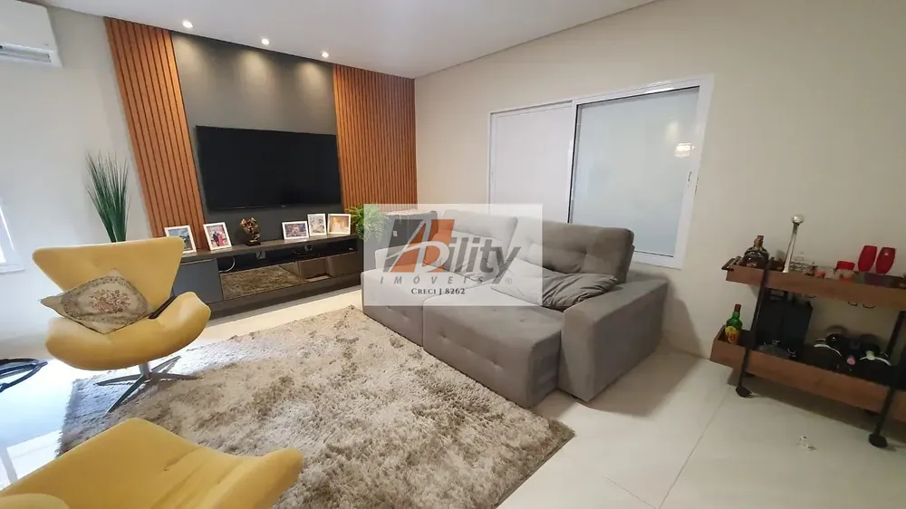 Casa, 3 quartos, 307 m² - Foto 3